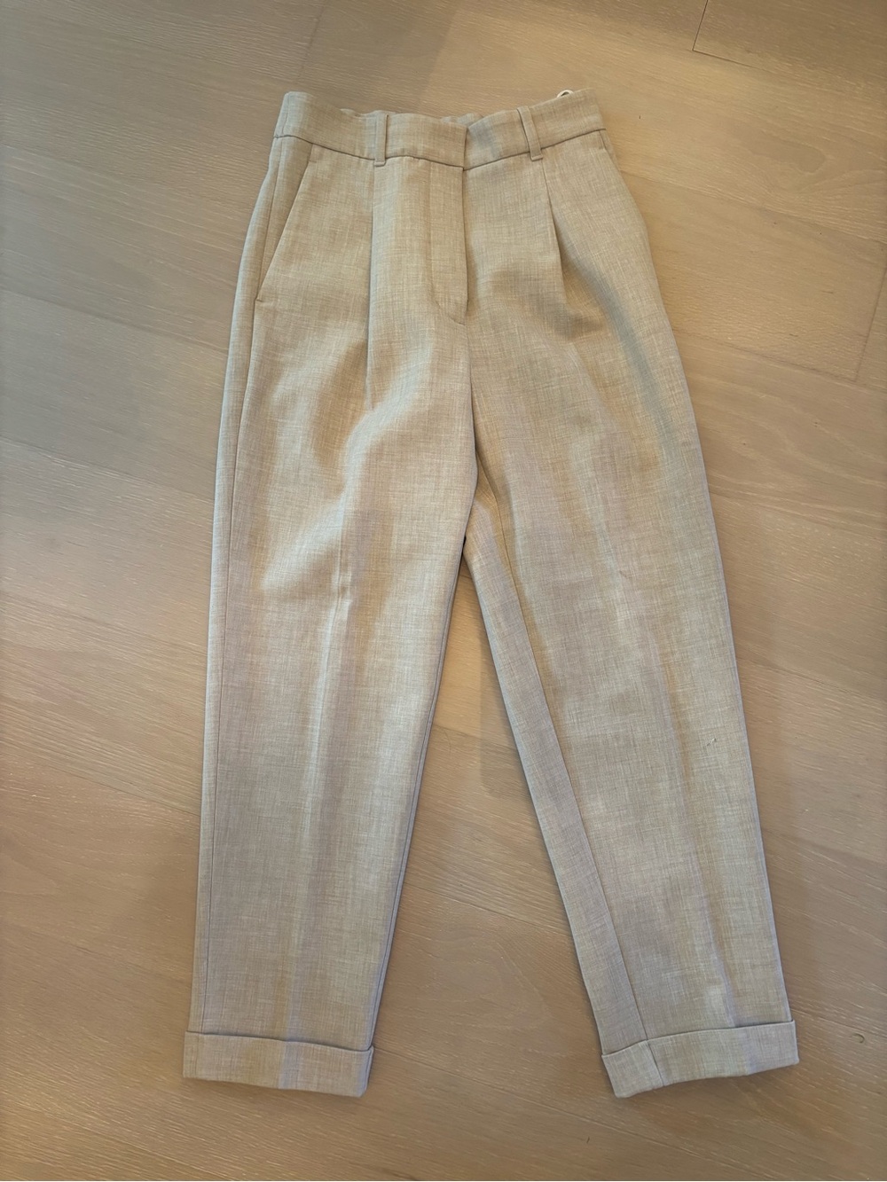 Aritzia - Wilfred Dashwood Ankle Length Trousers in Tan